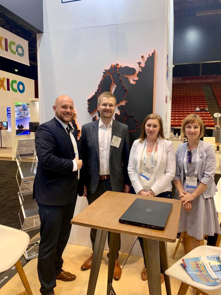 Invest in Pomerania’s team and guests at OTC 2019. 
